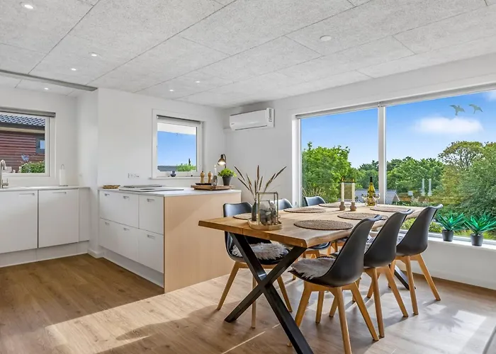 Kalevi - 150m From The Sea By Interhome Обенро
